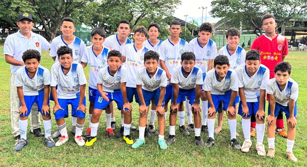 Equipo de fútbol del Colegio Windsor